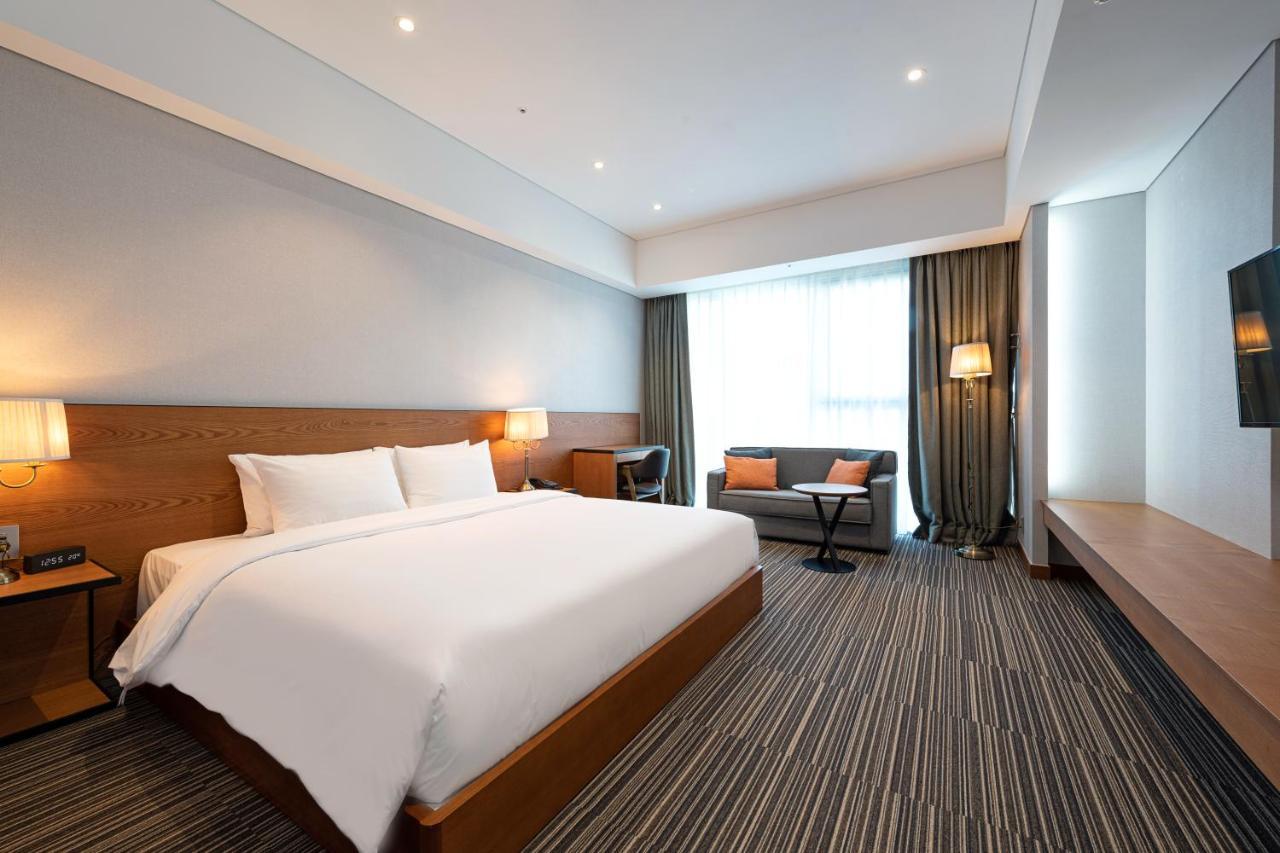 Golden Tulip Incheon Airport Hotel Εξωτερικό φωτογραφία