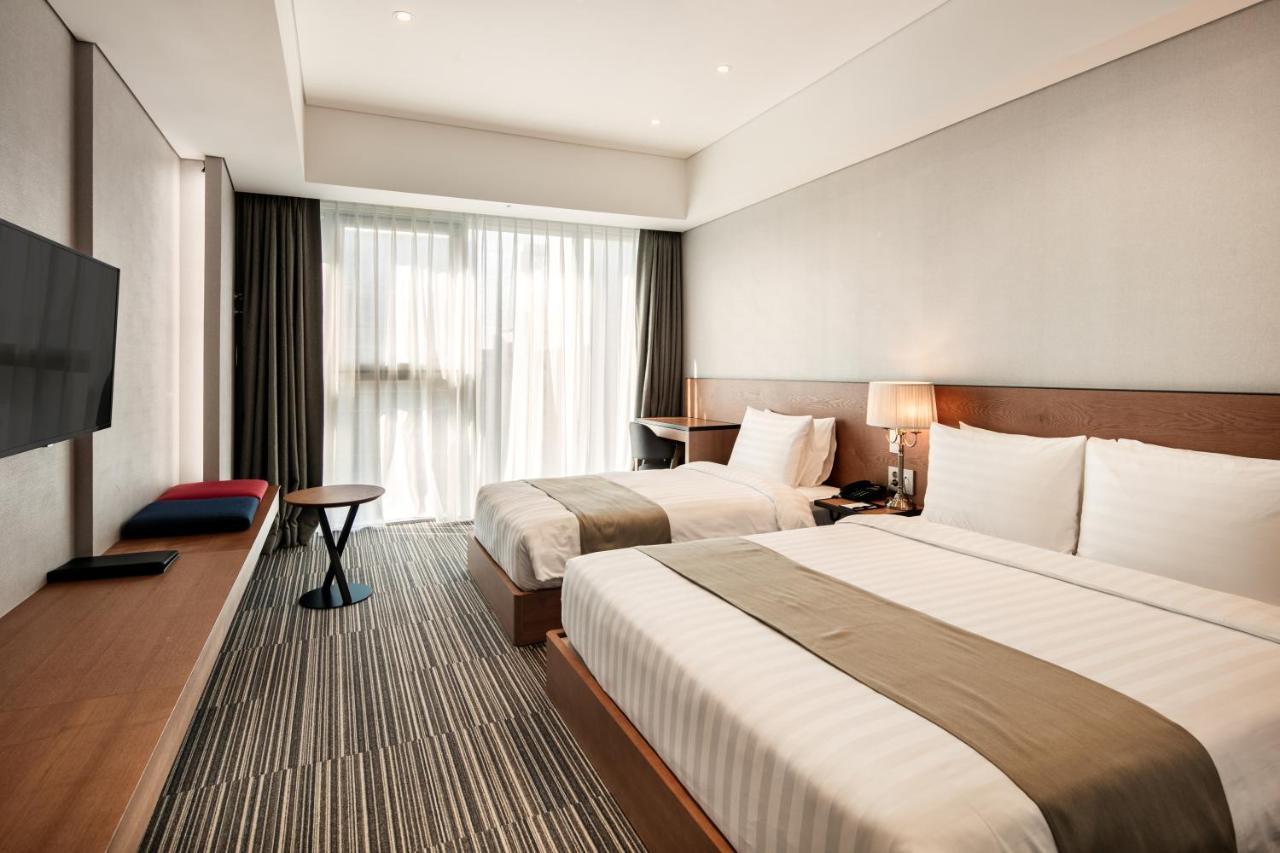 Golden Tulip Incheon Airport Hotel Εξωτερικό φωτογραφία