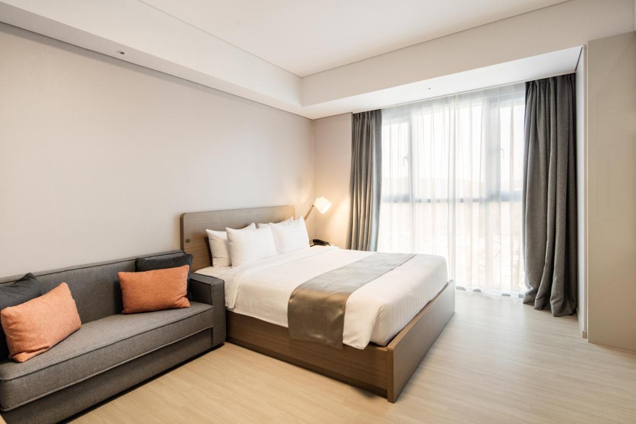 Golden Tulip Incheon Airport Hotel Εξωτερικό φωτογραφία